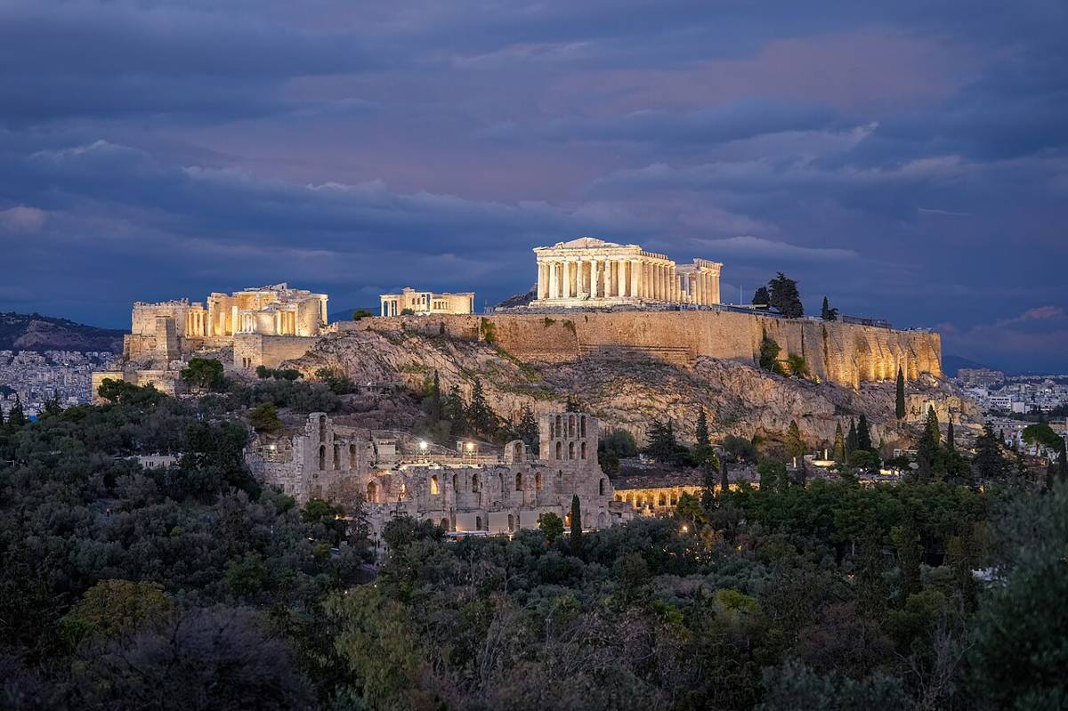 Greece Tours For History Lovers: Sites And Routes